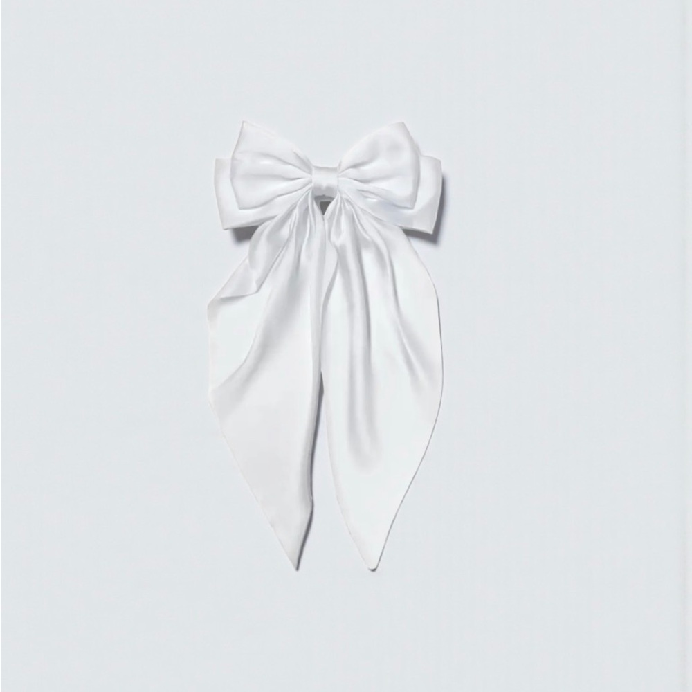 Elegant White Bow Hair Accessory Large Hair Bow with a clip. New NWT women girls - Picture 3 of 6